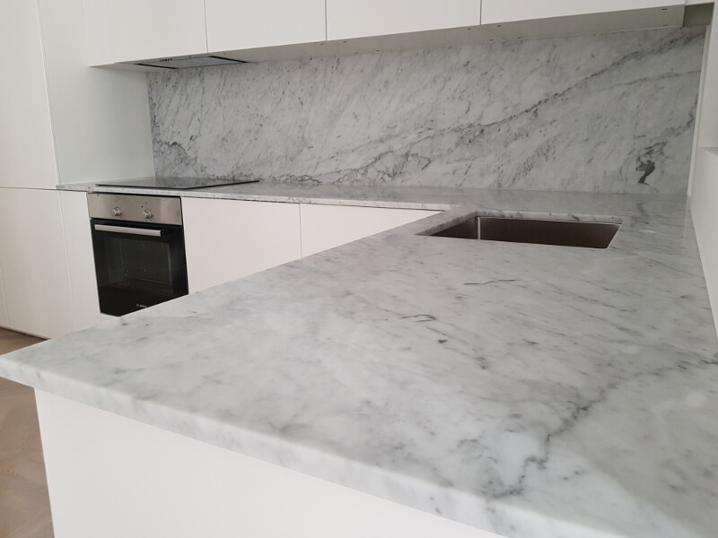 Carrara CD - 20 mm Polerad