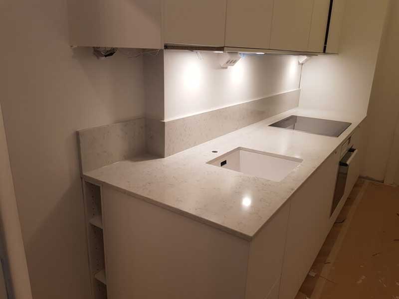 Noble Carrara 20 mm polerad