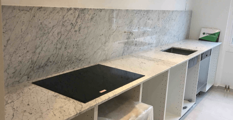 Carrara C 20 mm polerad