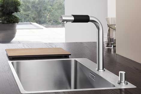 Köksblandare i rostfritt stål